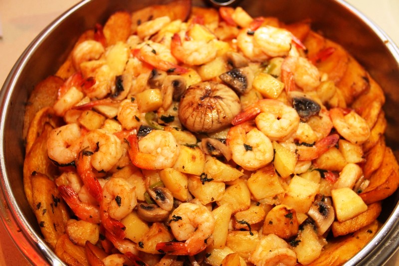 Seafood Night at Mosaic